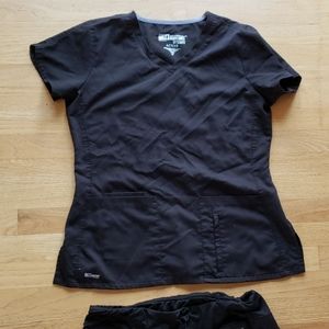 Black greys anatomy scrub set